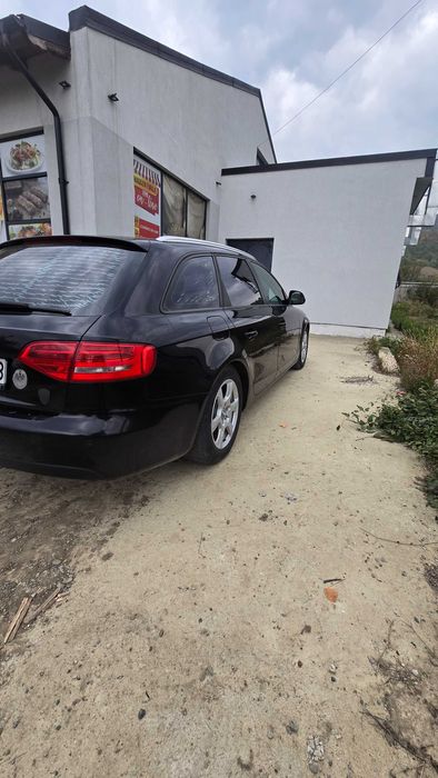 Vând audi a4 b8  motor 1.8 benzina euro 5 din 2010