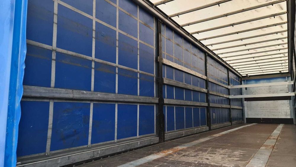 Semiremorca marca KRONE , COD XL, Prelata