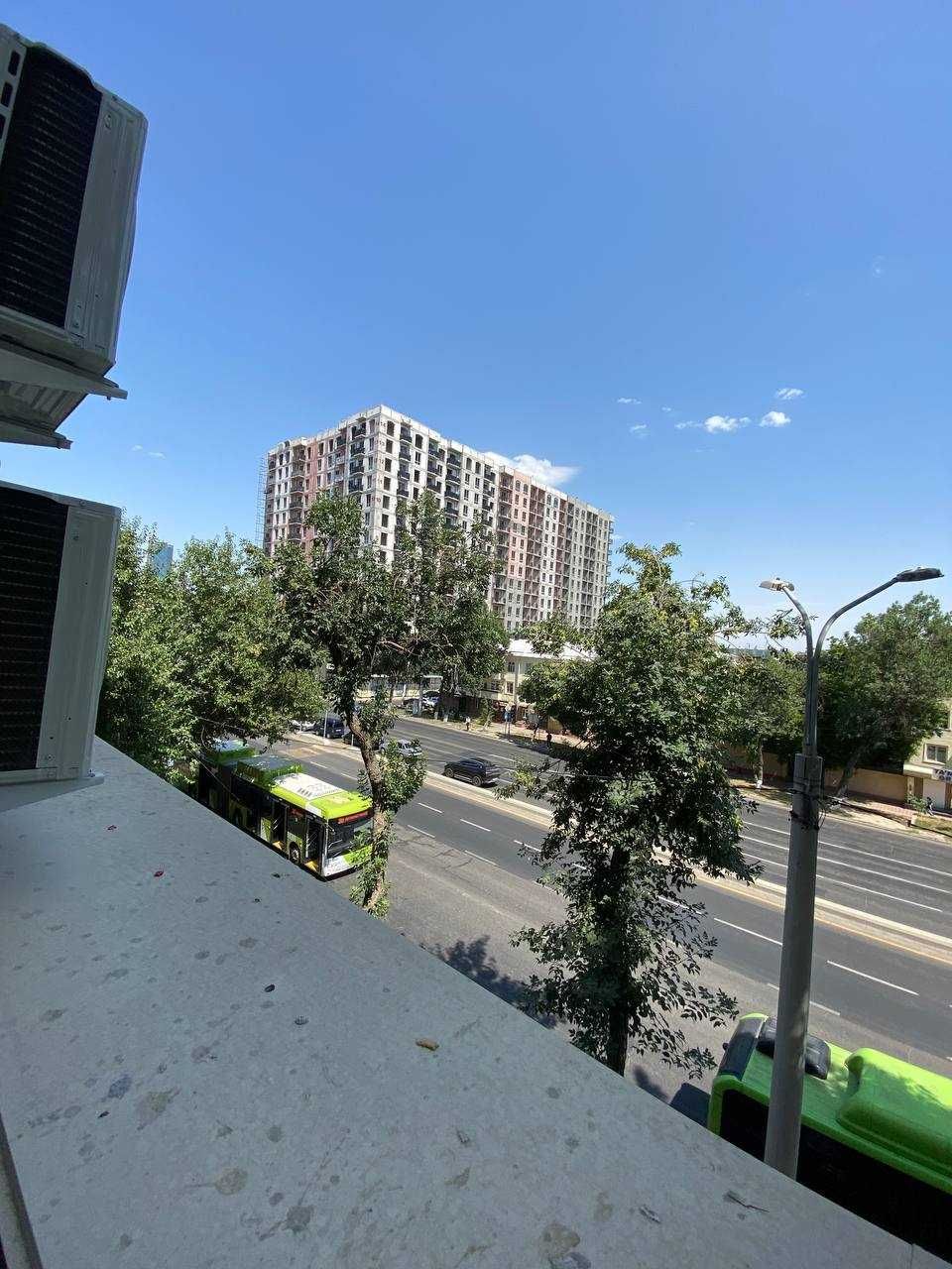Продается квартира в жк; Royal House, застройщик — Qurilish Industry.