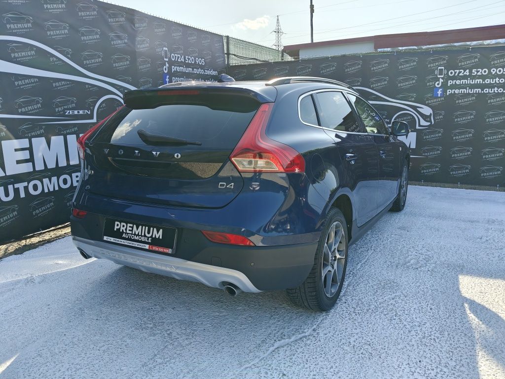Volvo V40 /2.0 D4 190 CP /*RATE*/ EURO 6/Ocean Race / Navi / Cross C