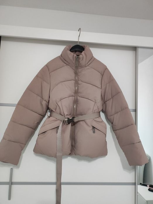 Дамско зимно яке