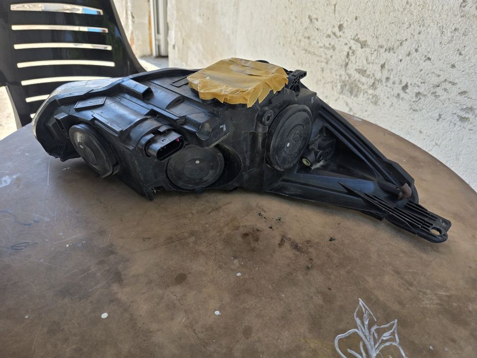 Ford Focus Bi-Xenon adaptive facelift 2017 ляв фар