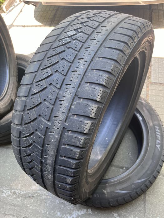 Гуми 215/55/R17