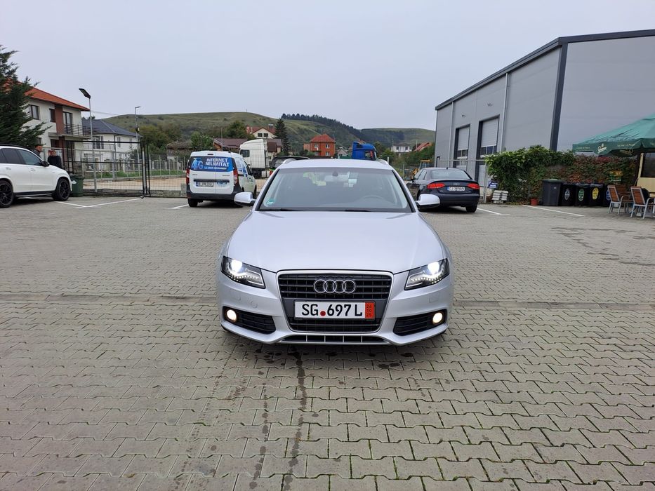 AUDI A.4.2.0.T.D.I. 143 cai, automat,an fabricație 2011,euro 5