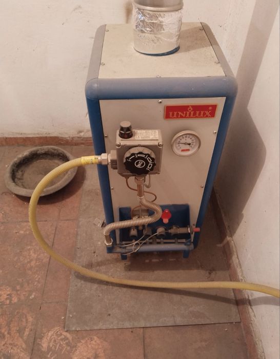 Прдам газовый котёл UNILUX