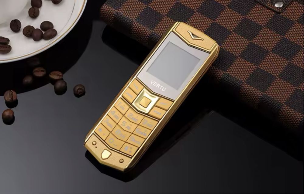 Vertu Gold full box