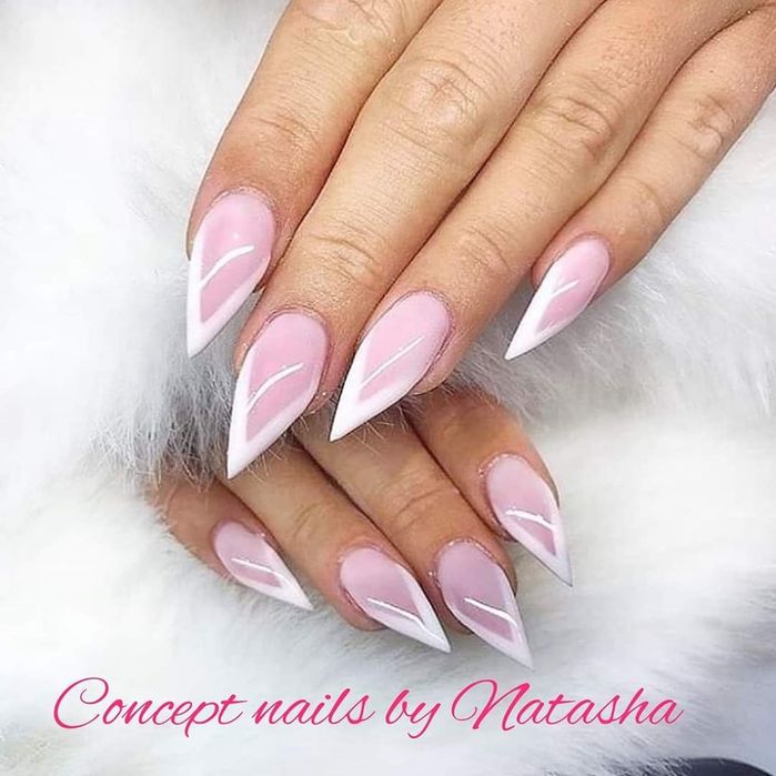 Tehnician nails semipermanent