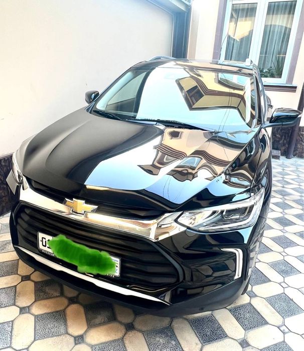 Продаётся автомобиль TRACKER 2 PREMIER