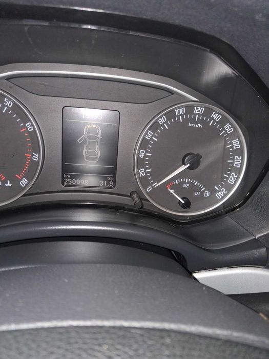 Vand autoturism SKODA OCTAVIA 4X4 , stare buna