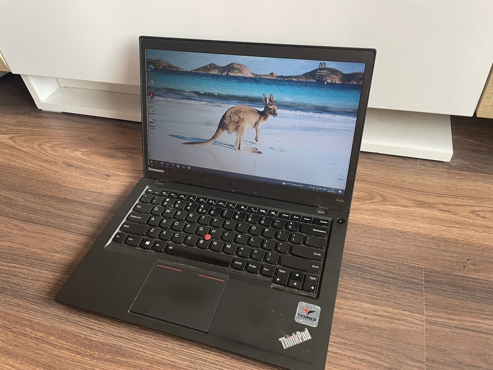Lenovo ThinkPad T440- Core I5-5200u, SSD-256Gb