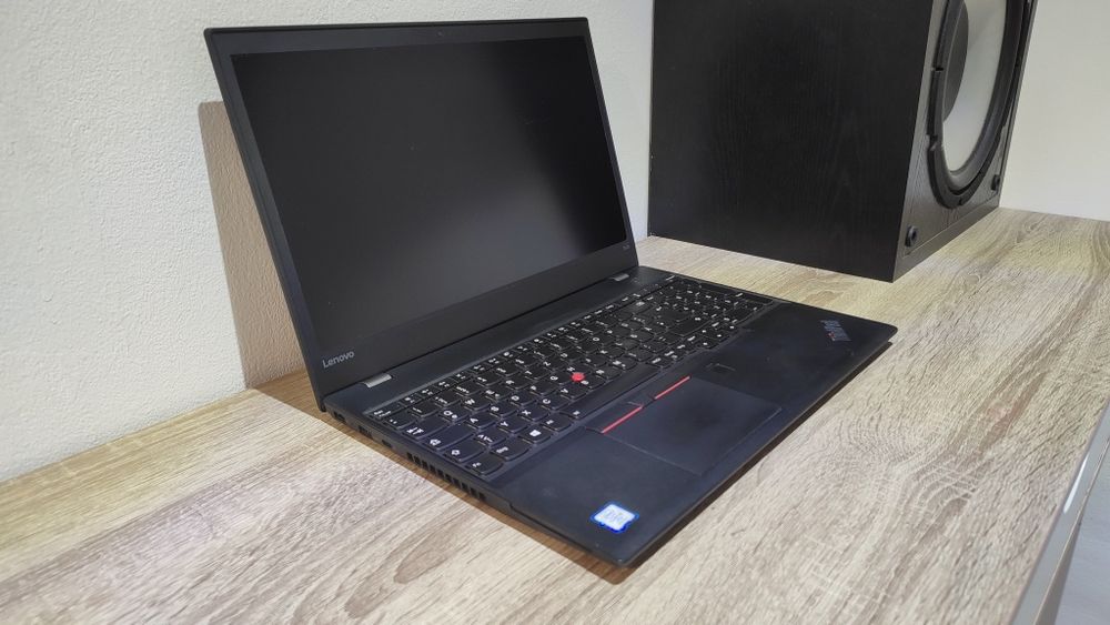 Lenovo ThinkPad T570-i5 7th, 8Gb ram, 128Gb m.2