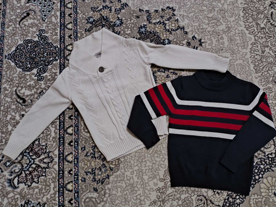 На мальчика 5 лет, фирменная, каждый комплект/фото 50.000