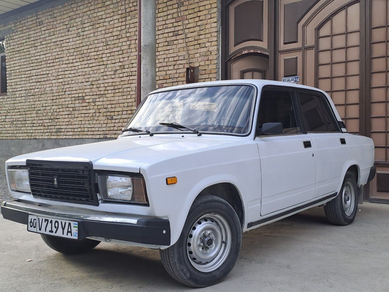 Vaz 2107 yili 2008 Срочно