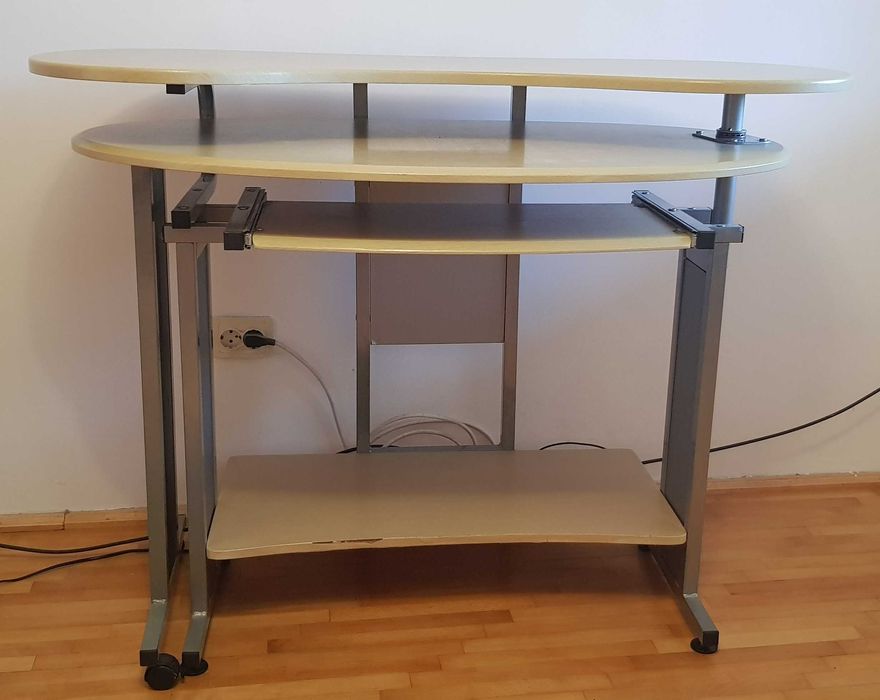Birou extensibil