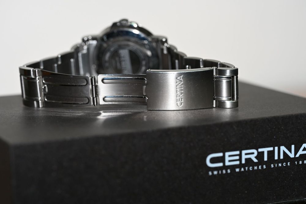 Часовник CERTINA