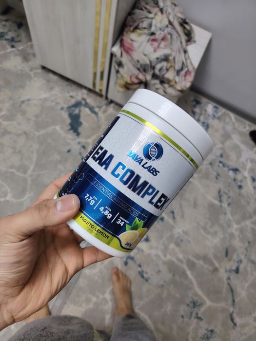 Yeva LABS EAA +BCAA Complex.