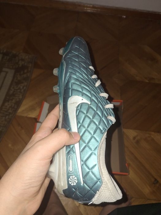 Бутсы 42 размера