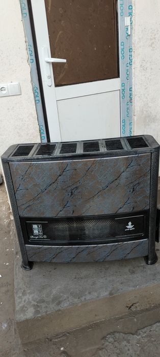 Иранпечь камин, в хорошем состояние