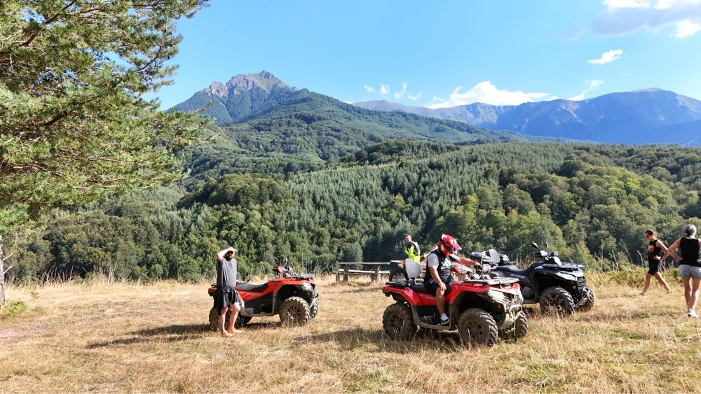 Разходки с АТВ или джип с водач.