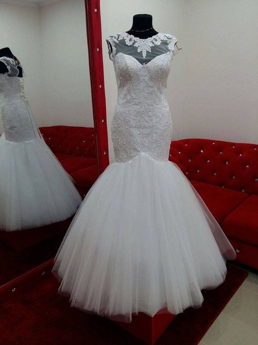 Vând rochii mireasa! NU SE VAND LA BUCATA!!!