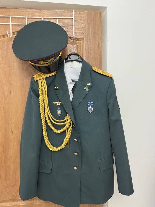 Парадная форма улттык улан