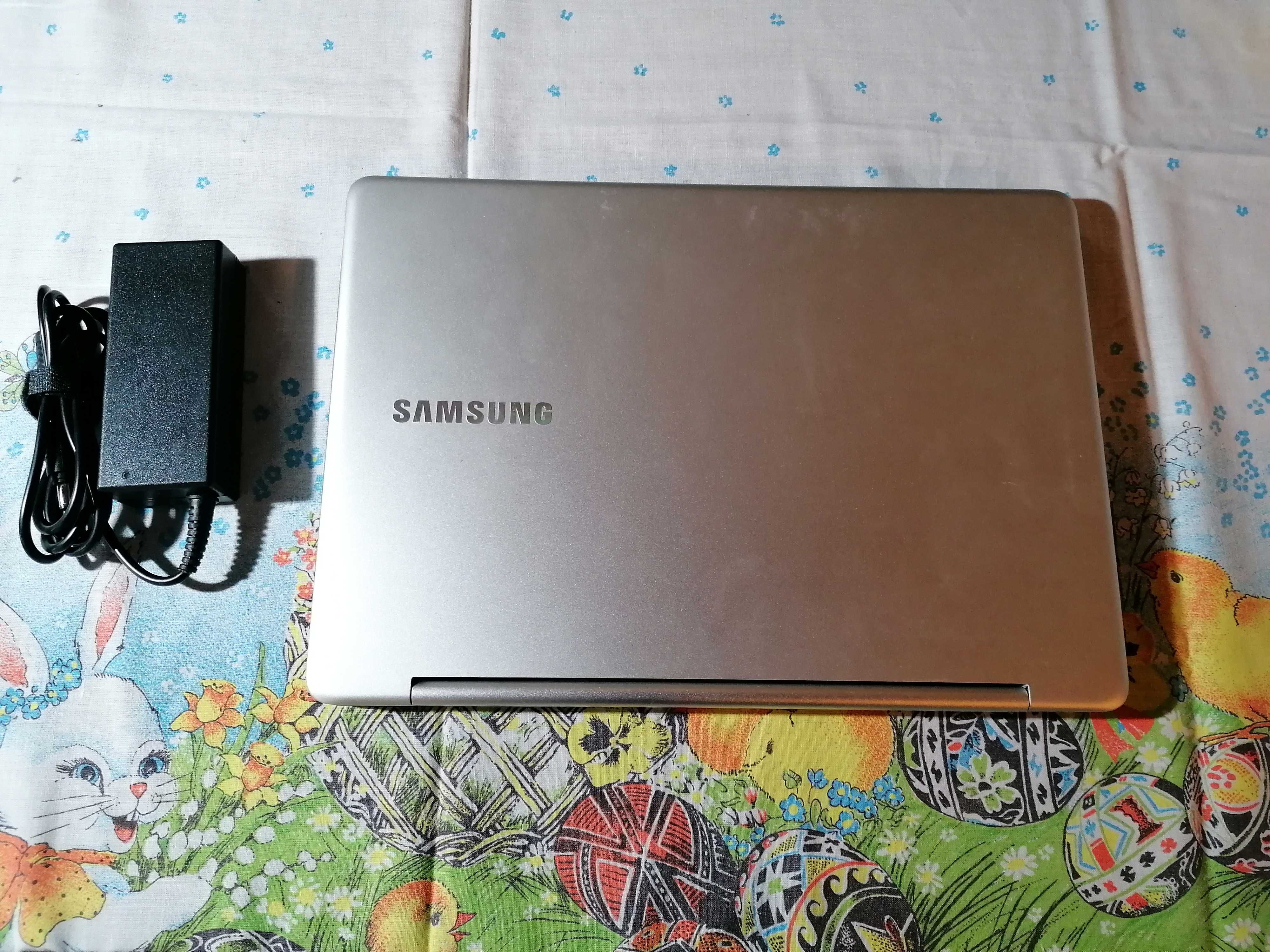 Laptop Samsung  Intel i5-7200u ,13.3" touchscreen