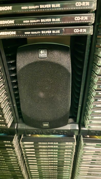 Logitech Z5500 sistem 5.1