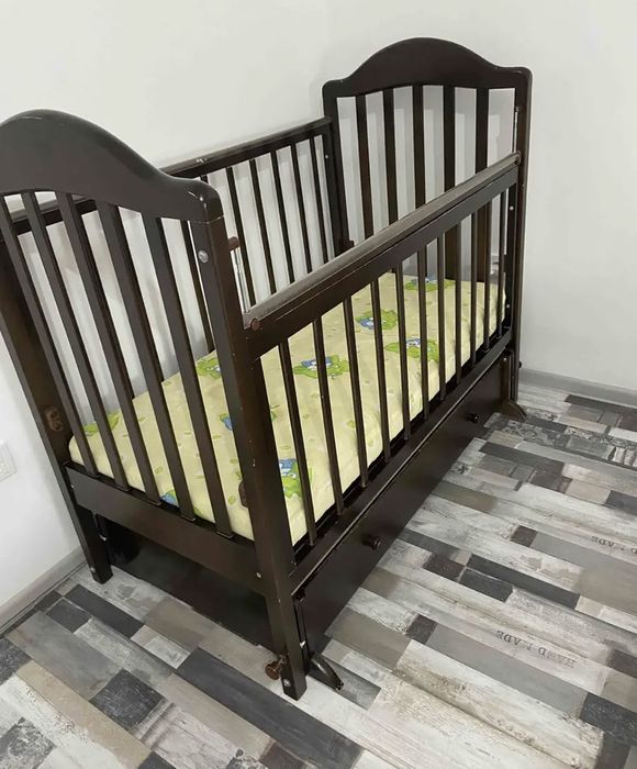 Манеж детский бу в отличном состоянии