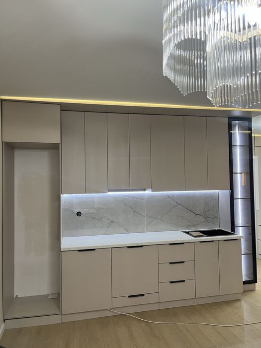 Мебел на заказ шкаф кухня  стол стулья спалный