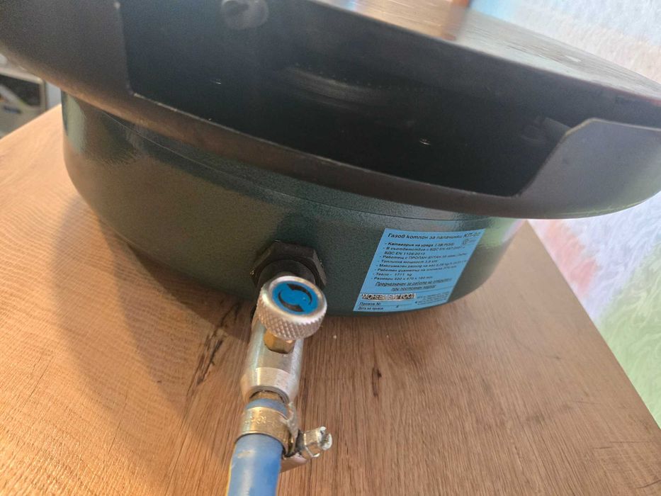 Професионален газов котлон за палачинки