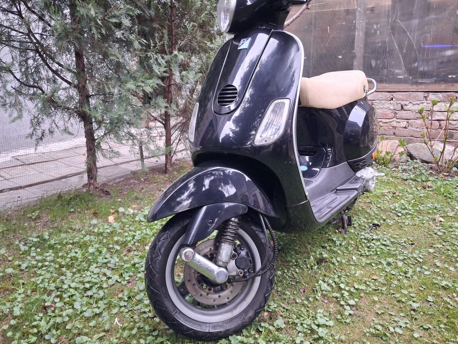 Piaggio Vespa LX 50