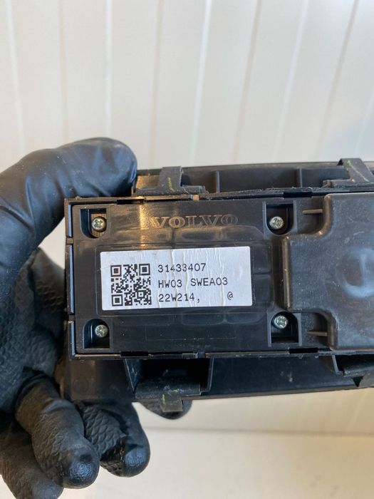 Comanda geamuri VOLVO S60 V60 S90 V90 XC60 XC90 2018+ 31433407