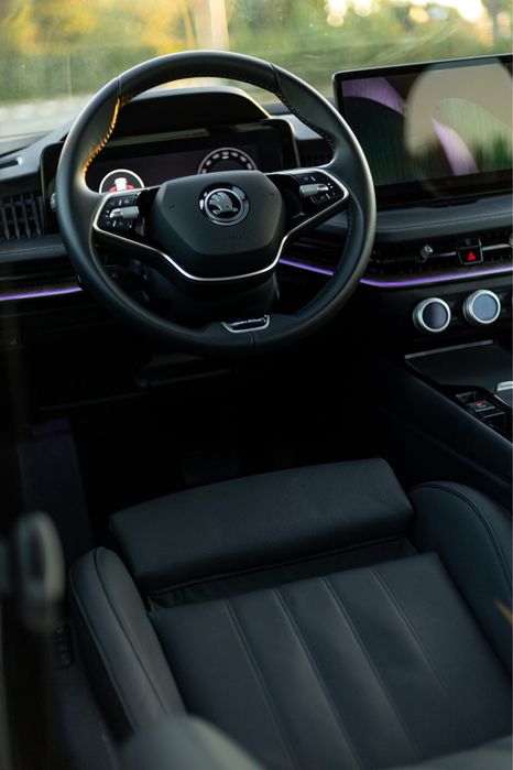 Skoda Superb 2025