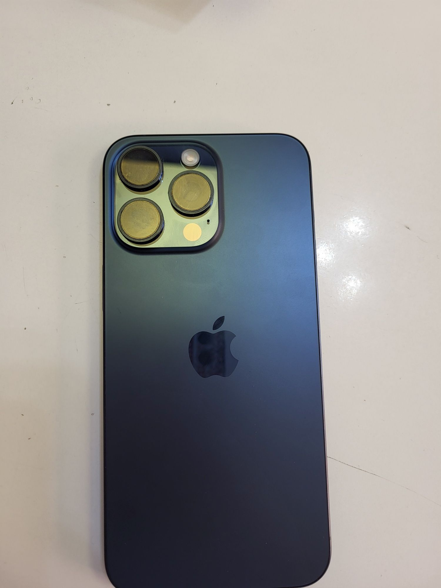 Iphone 15 pro max 8/512gb,ВТОРА употреба