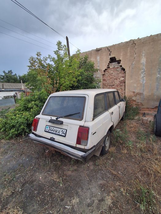 Продам ваз 2104...