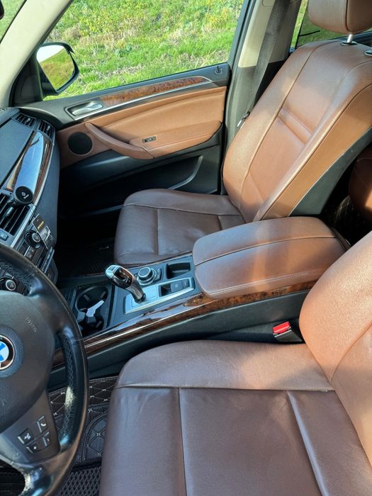 BMW X5 X DRIVE E70 2011  9250 EURO