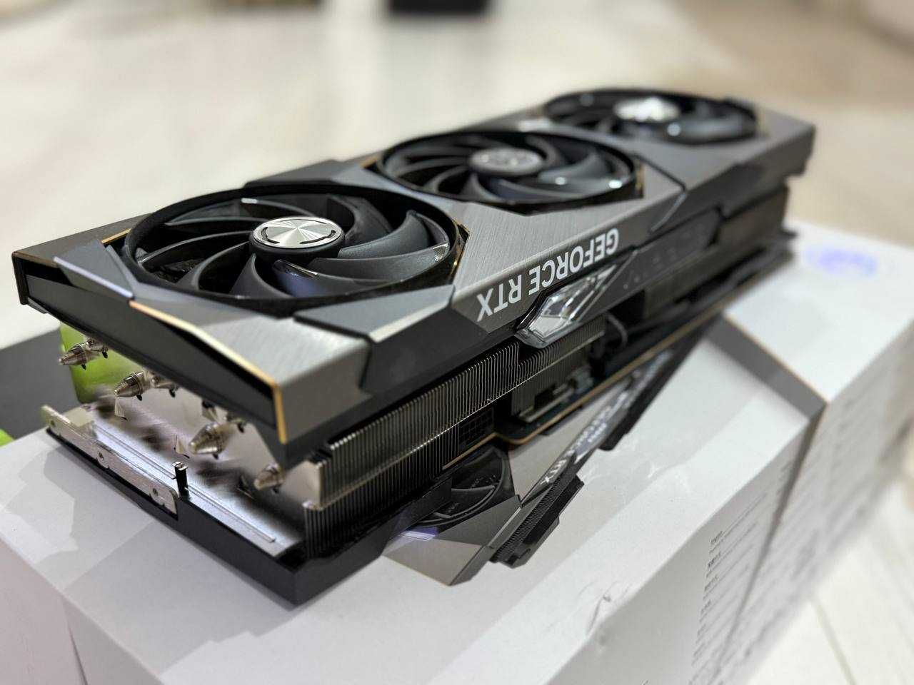 Видеокарта Nvidia RTX 4090 MSI Suprim X