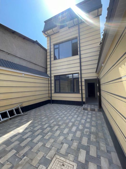 Продается дом Супермаркет Магнум , ТЦ Компас