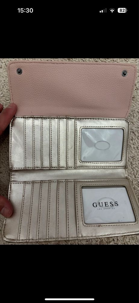 Portofel dama Guess