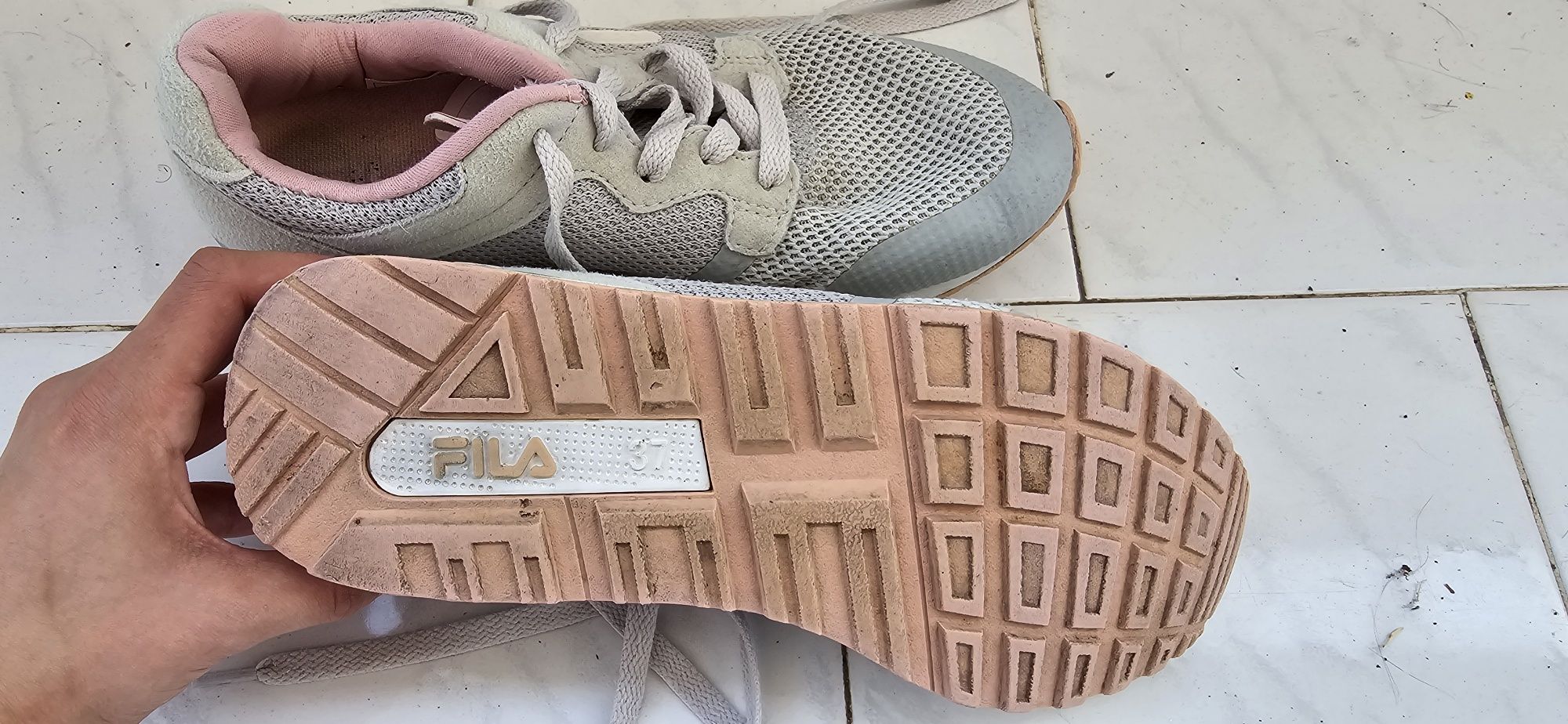 Дамски обувки FILA
