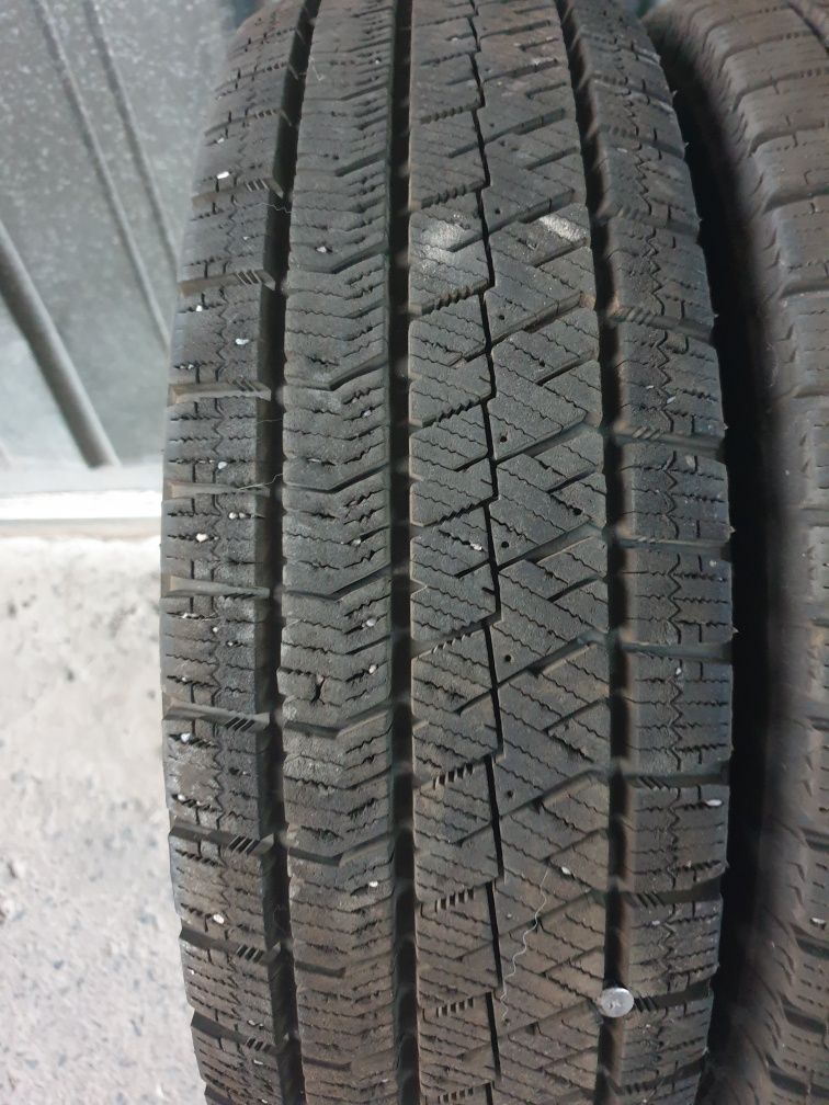 Шины комплект 175 70 R13 Bridgestone Blizzak Ice Blizzak Ice