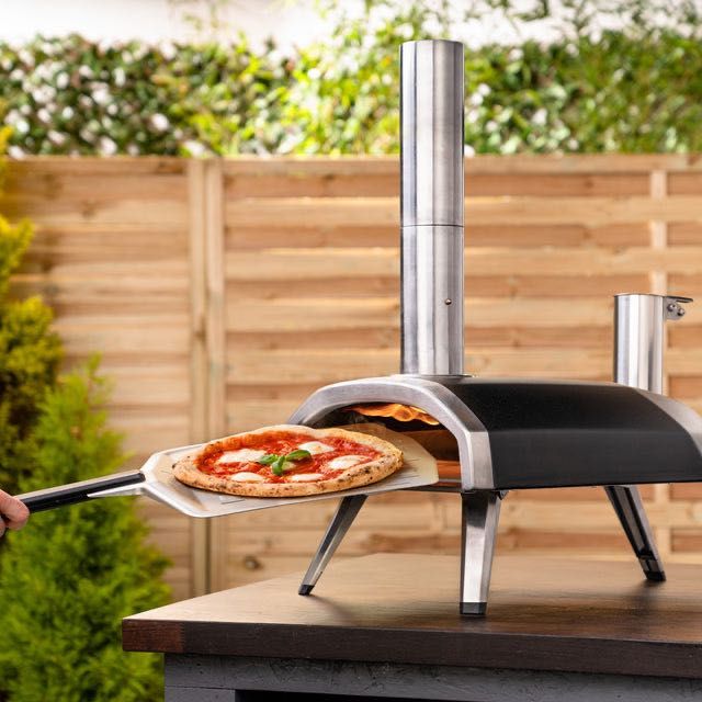 Ooni Fyra 12 pizza oven - Пещ за пица на пелети