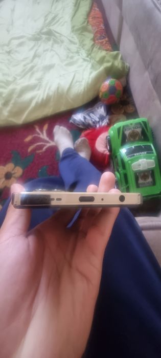 Samsung s21 ultra va ifnkis hot 40 pro bor olegonlar bosa joy 256i