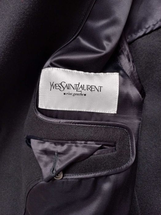 Palton barbati YVES SAINT LAURENT marime 54