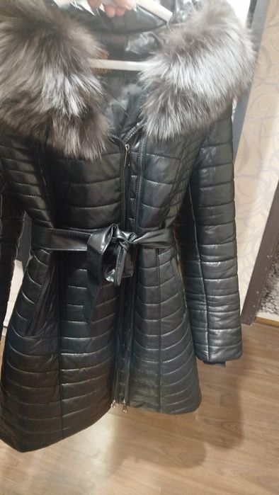 Зимняя тёплая  куртка - парка