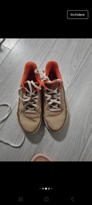 Adidasi copii jordan nr 35.5