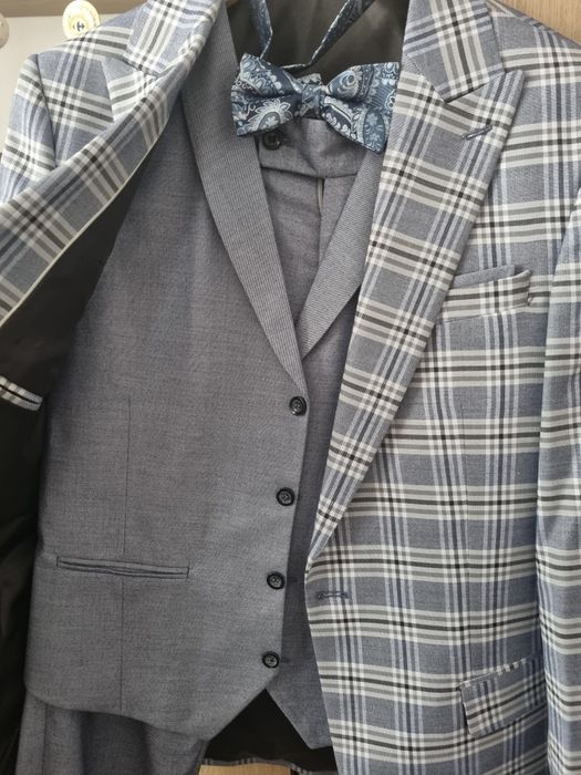 Costum elegant bărbătesc