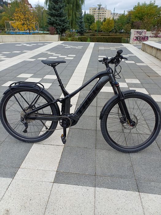 Vând bicicletă electrică full'suspension TREK