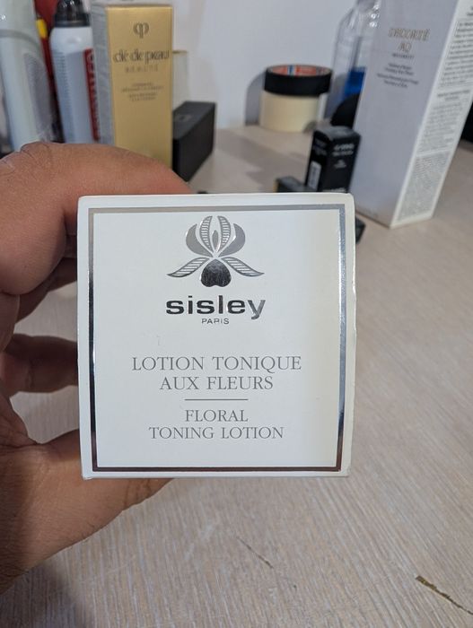 SISLEY Floral Tonic Lotion 250ml reducere 50%!