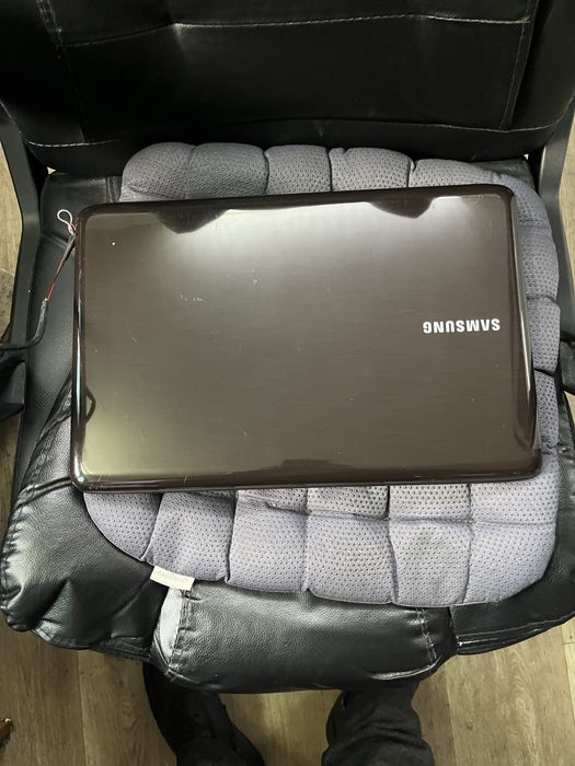 Запчасти ноудбук Самсунг   R540